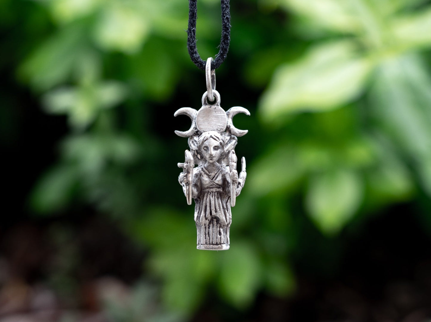 Hekate pendant - Sterling silver