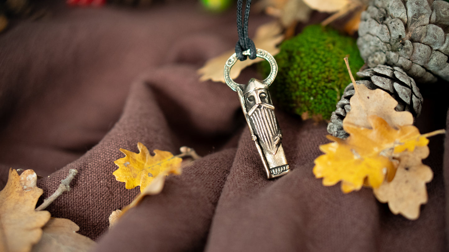 Odin bronze pendant - Inspired by Norse mythology