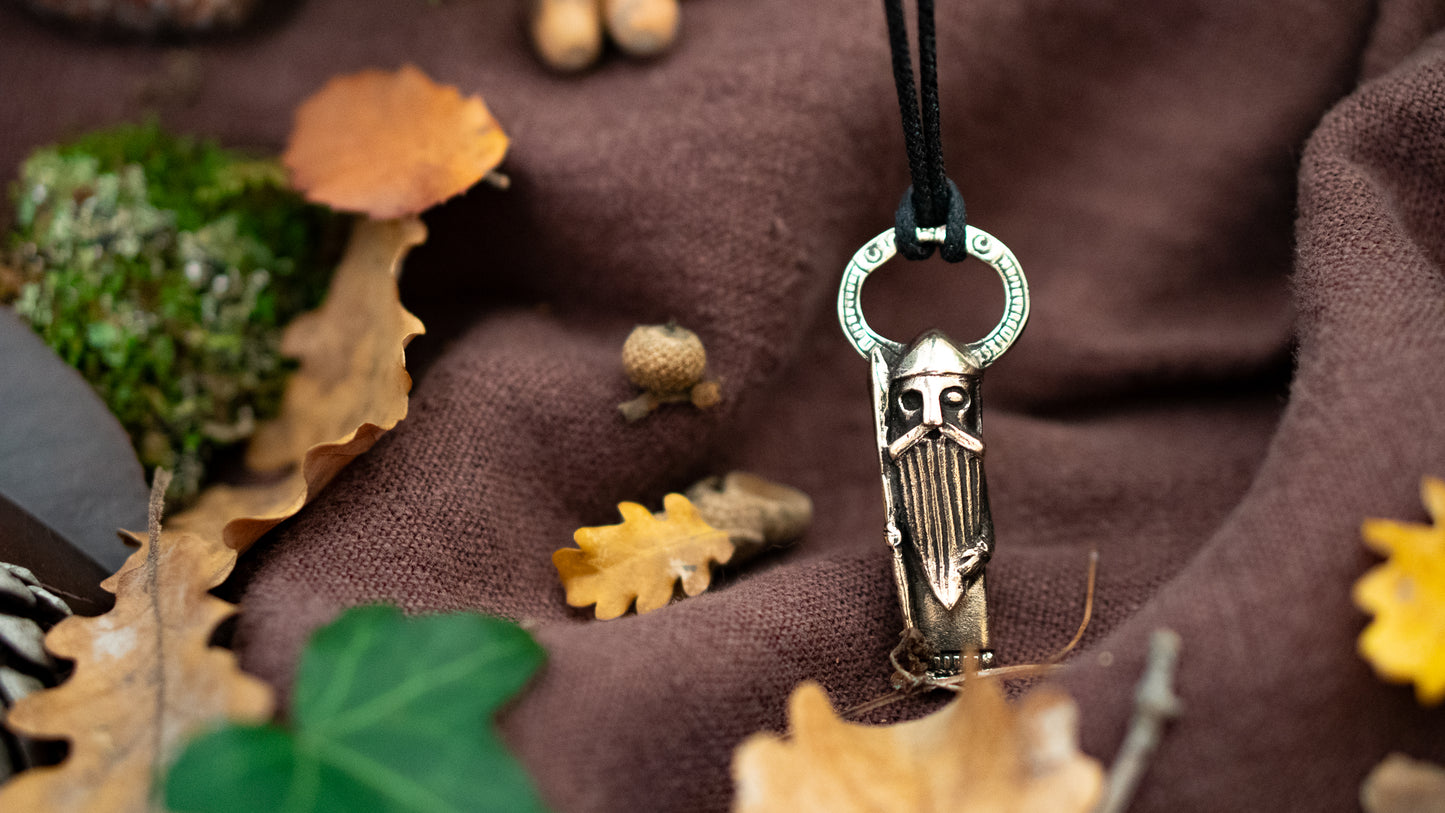 Odin bronze pendant - Inspired by Norse mythology