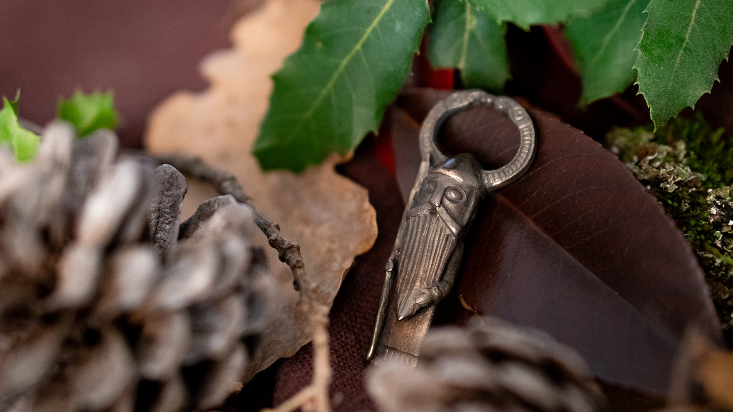 Odin bronze pendant - Inspired by Norse mythology