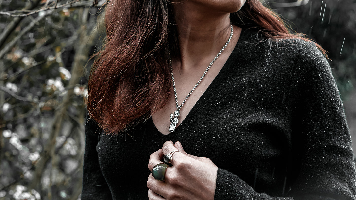 Frau Holle - Pendentif en Argent d'inspiration - Mythologie et contes Germanique